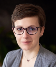 dr Magdalena Bednarczyk-Gacek